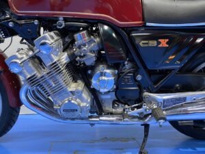 HondaCBX1000_venta_vehiculos_deportivos_clasicos_
