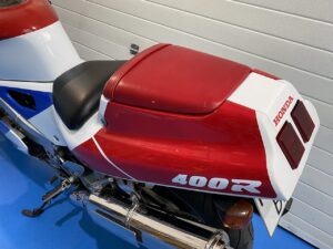 HondaVFR400_venta_vehiculos_deportivos_clasicos_