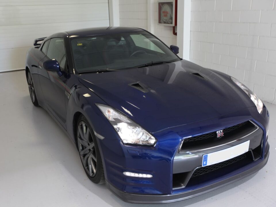 comprar-Nissan-Skyline-GTR