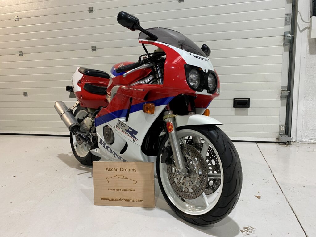 Honda CBR 400 RR NC29 1991 Gesti n De Venta De Veh culos Deportivos honda-cbr-400-rr-nc29-1991-gesti-n-de-venta-de-veh-culos-deportivos