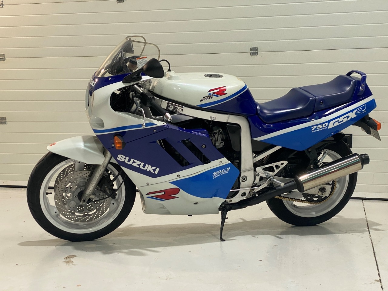 suzuki gsxr 750